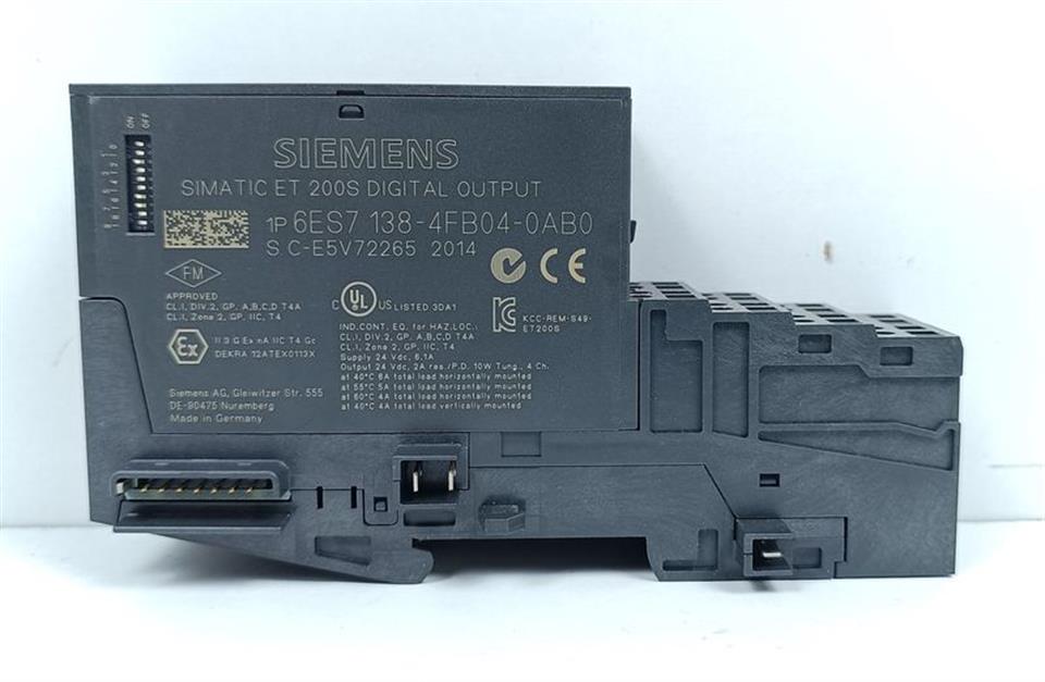 Siemens 6ES7 138-4FB04-0AB0 Modul + 6ES7 193-4CG30-0AA0 Sockel TOP ZUSTAND