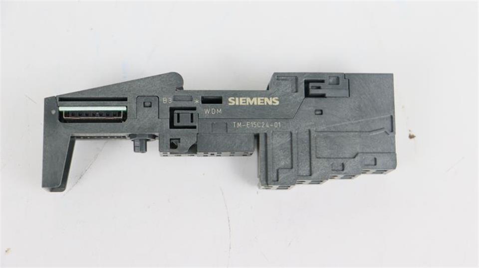 Siemens 6ES7 193-4CB30-0AA0 6ES7193-4CB30-0AA0 TM-E15C24-01 E02 TOP ZUSTAND