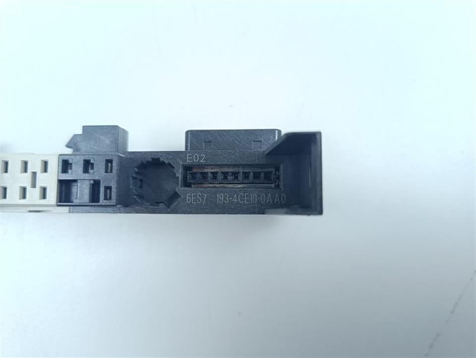 Siemens 6ES7 193-4CE10-0AA0 TM-P15C22-01 UNUSED & OVP