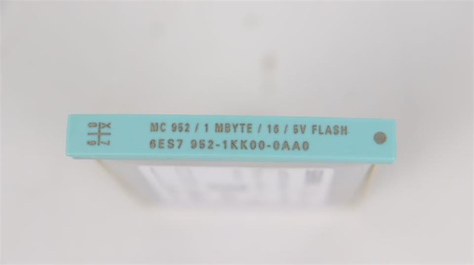 Siemens 6ES7 952-1KK00-0AA0 FS.6 5V Flash Memory 1MB 16Bit Card NEUWERTIG