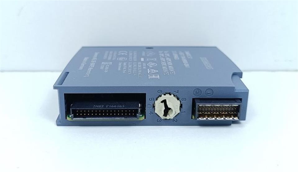 siemens-6es7134-6hb00-0da1-6es7-134-6hb00-0da1-ai-hs-2xui-2-4-wire-fs-7-top-59659-4.jpg