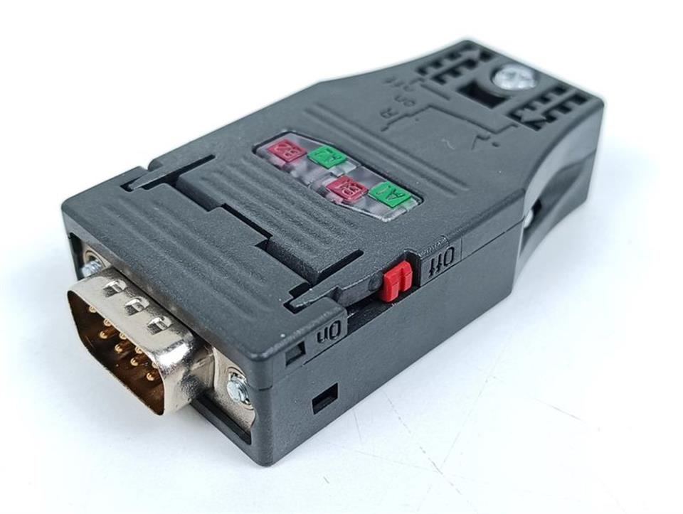 Siemens 6GK1 500-0FC10 Profibus DP 6GK1500-0FC10 Busconnector TOP ZUSTAND