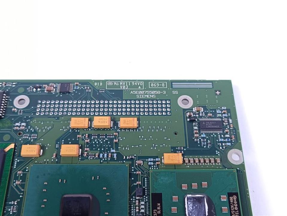 siemens-a5e00755058-3-mainboard-fuer-simatic-panel-6av7462-5aa20-1aa0-top-zustand-81199-4.jpg