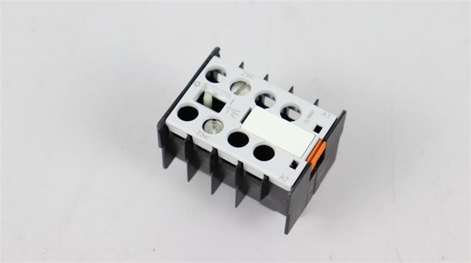 siemens-auxiliary-contact-block-3tx4-401-1a-unused-und-ovp-58264-4.jpg