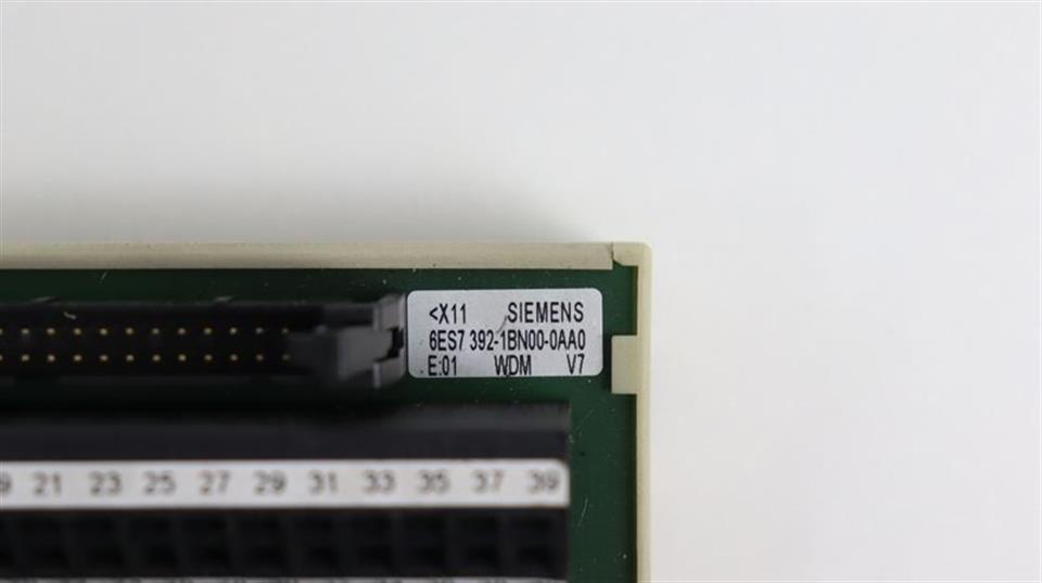 Siemens Connector 6ES7 392-1BN00-0AA0 6ES7392-1BN00-0AA0 E-Stand: 01 TOP ZUSTAND