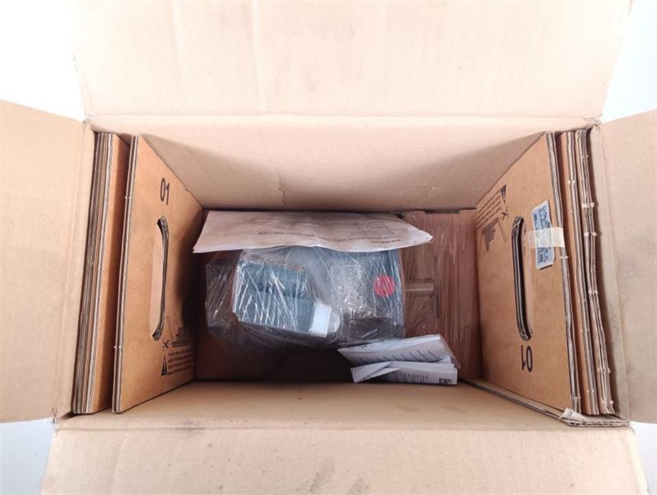 Siemens Drehstrom-Servomotor 1FK7042-5AC71-1FG3 nmax 9000/min UNUSED & OVP