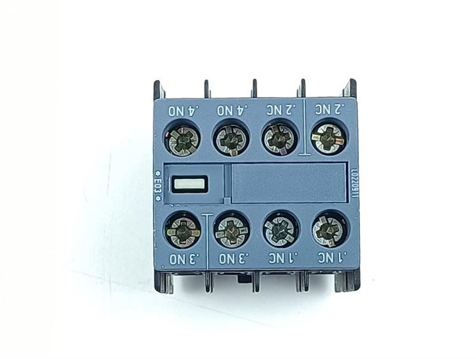 siemens-hilfsschalter-3rh2911-1ha22-unused-und-ovp-82550-4.jpg
