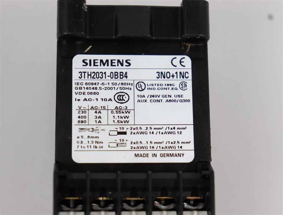 Siemens Hilfsschütz 3TH2031-0BB4 3N0+1NC + 3TX4440-0A + 3TX4490-4A TOP ZUSTAND