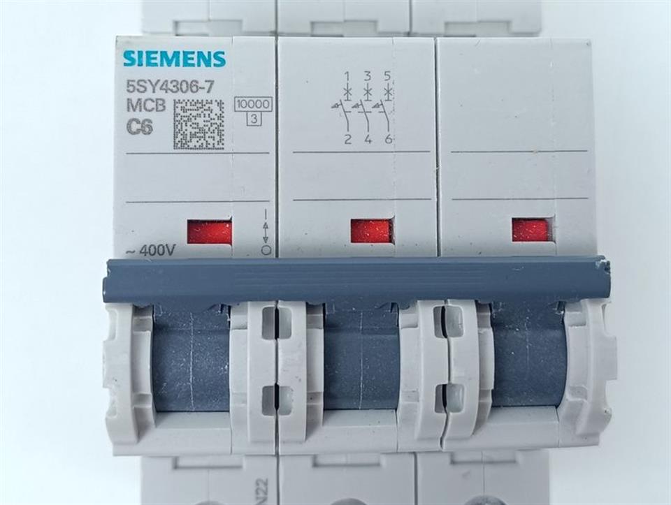 Siemens Leistungsschalter 5SY4306-7 MCB C6 NEUWERTIG