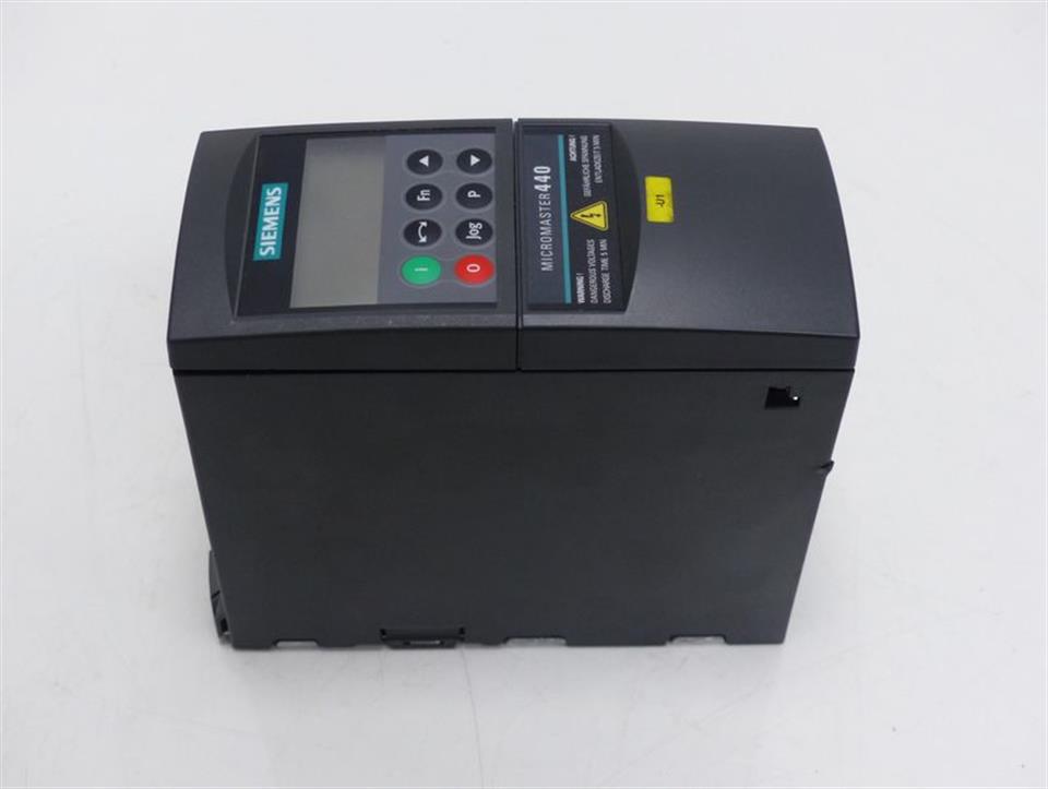 siemens-micromaster-440-6se6440-2ud21-5aa1-400v-15kw-keypad-tested-top-zustand-70438-2.jpg