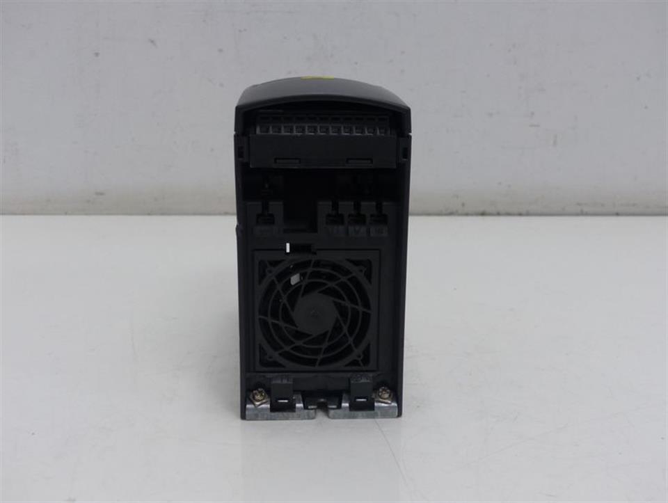 siemens-micromaster-440-6se6440-2ud21-5aa1-400v-15kw-keypad-tested-top-zustand-70438-4.jpg