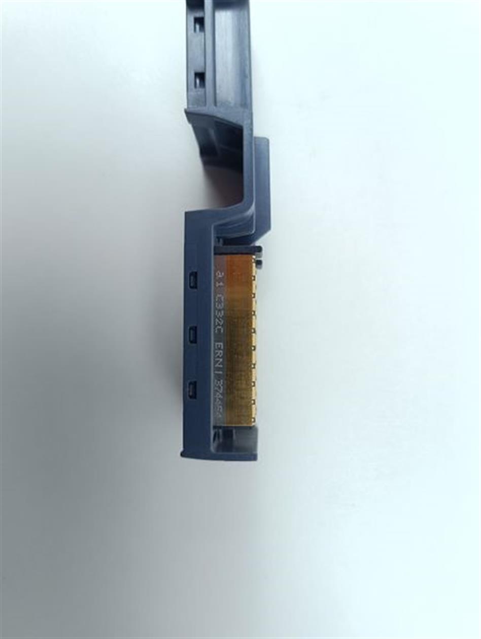 siemens-rueckwandbus-6es7590-0aa00-0aa0-s7-1500-u-verbinder-ea-module-neuwertig-79123-4.jpg