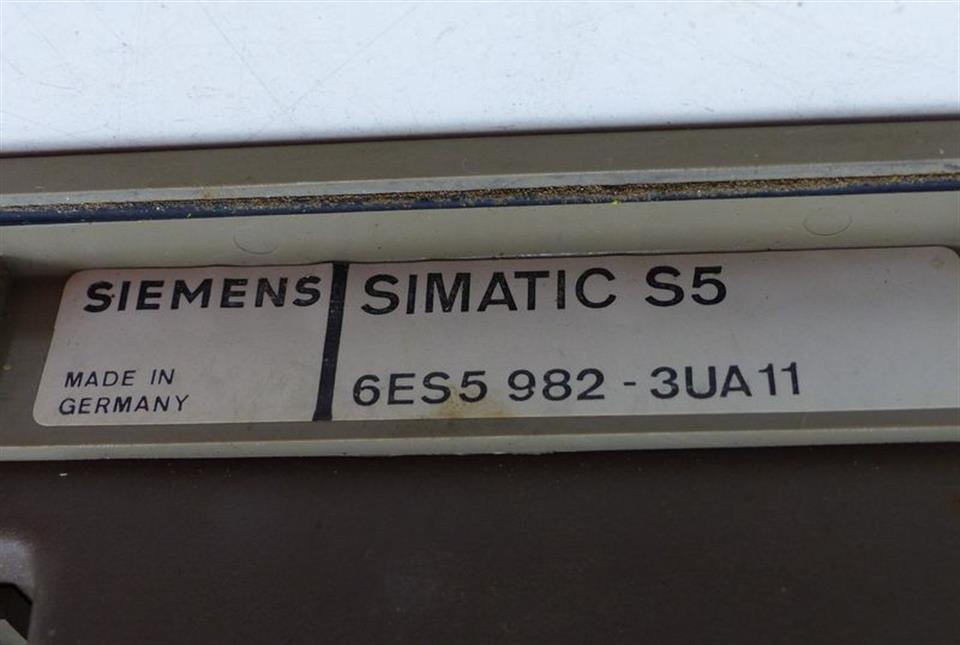 siemens-s5-op-393-iii-6es5-393-0ua14-6es5393-0ua14-simatic-s5-6es5-982-3ua11-68083-4.jpg
