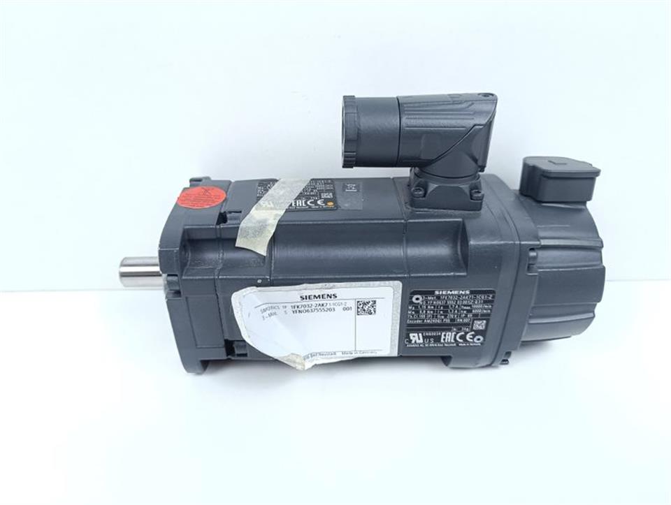 Siemens Servomotor 1FK7032-2AK71-1CG1-Z Z: Q31 1FK7032-2AK71-1CG1 TESTED UNUSED