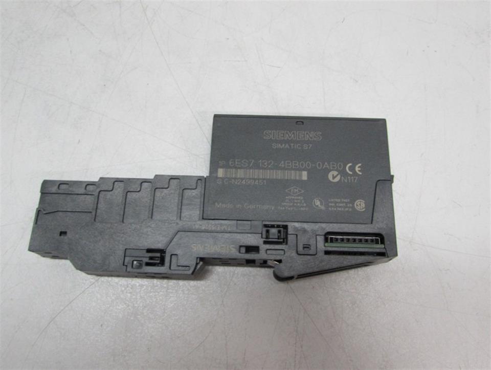 siemens-simatic-6es7-132-4bb00-0ab0-193-4ca40-0aa0-2-do-dc24v05-a-74611-2.jpg