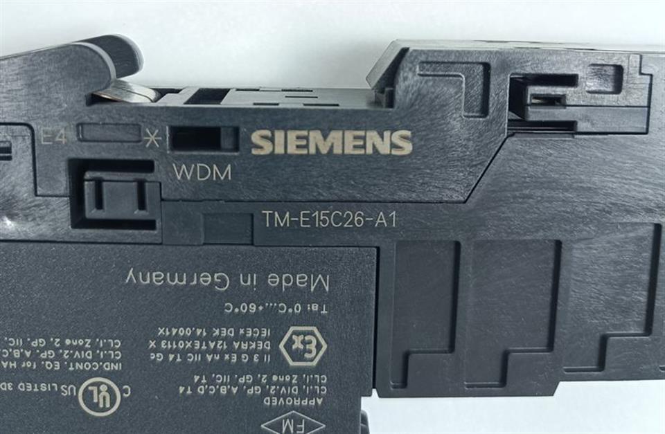 Siemens Simatic 6ES7 135-4LB02-0AB0 Modul + 6ES7 193-4CA50-0AA0 Sockel NEUWERTIG