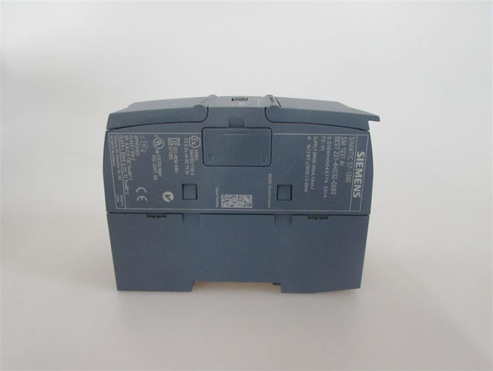 Siemens SIMATIC S7-1200 6ES7 231-4HD32-0XB0 SM 1231 AI FS:01 TESTED NEUWERTIG