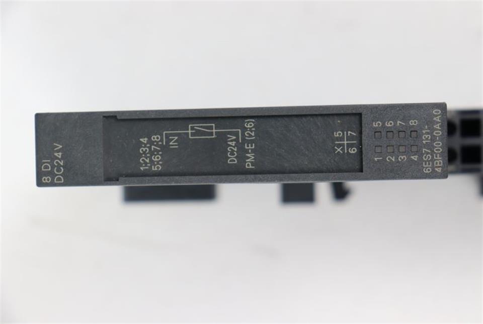 siemens-simatic-s7-6es7-131-4bf00-0aa0-tm-e15s26-a1-8-di-dc24v-top-zustand-56923-4.jpg