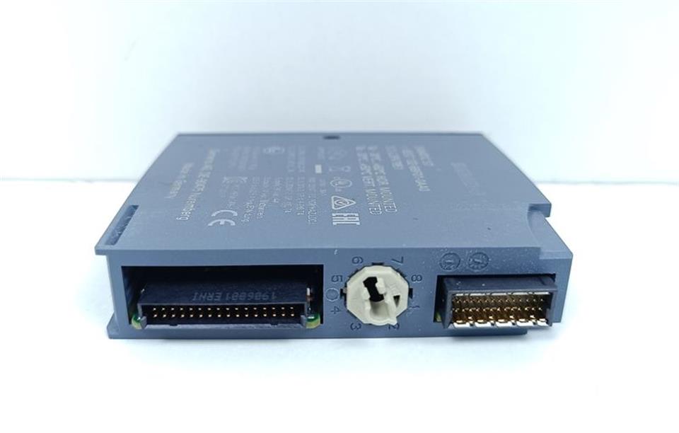 Siemens SIMATIC S7 6ES7 132-6BF01-0AA0 Modul DQ BA 8x24VDC/0.5A NEUWERTIG