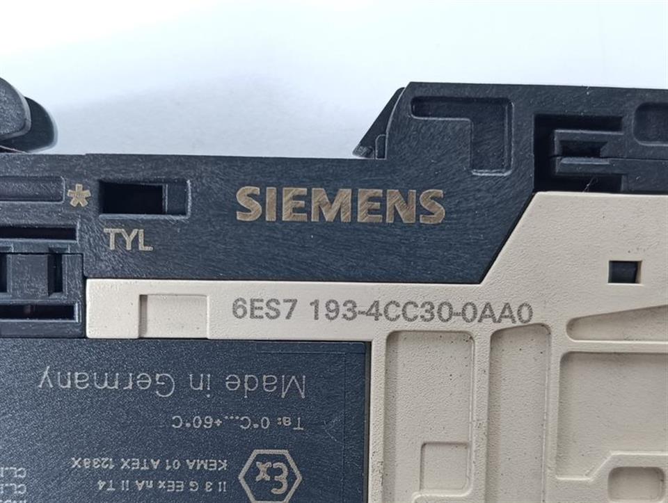 Siemens Simatic S7 6ES7 138-4CA01-0AA0 + 6ES7 193-4CC30-0AA0 TOP ZUSTAND