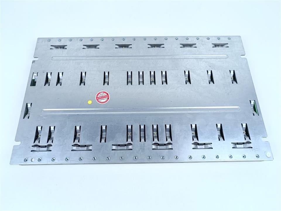 Siemens SIMATIC S7 6ES7400-1TA01-0AA0 Rack UR1 E-St.3 TESTED & TOP ZUSTAND