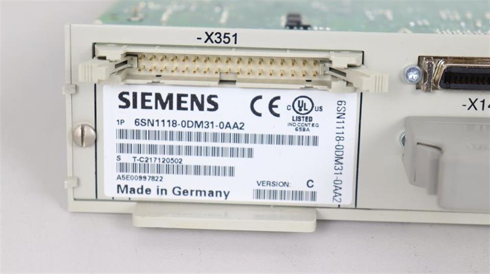 siemens-simodrive-6sn1118-0dm31-0aa2-version-c-top-zustand-71494-3.jpg