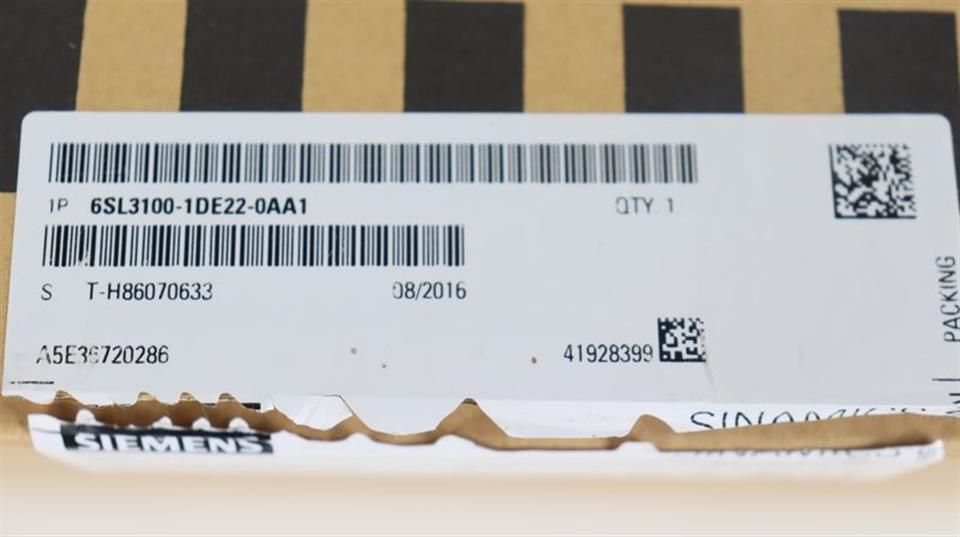 Siemens Sinamics 6SL3100-1DE22-0AA1 FS: C UNUSED & OVP