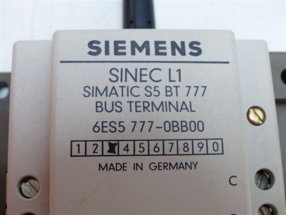 Siemens Sinec L1 6ES5 777-0BB00 BUS Terminal 6ES5777-0BB00 TOP ZUSTAND