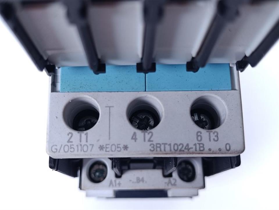 Siemens SIRIUS Schütz 3RT1024-1B..0 + 3RH1921-1MA11 + 3RT1926-1BB00 TOP ZUSTAND