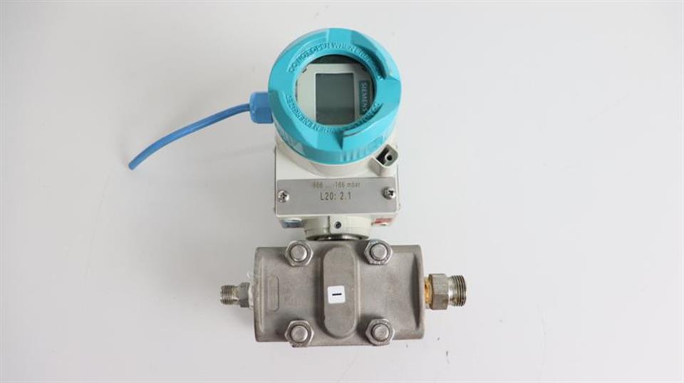 siemens-sitrans-p-7mf4433-1fa22-1bb7-z-messumformer-fuer-differenzdruck-60859-2.jpg
