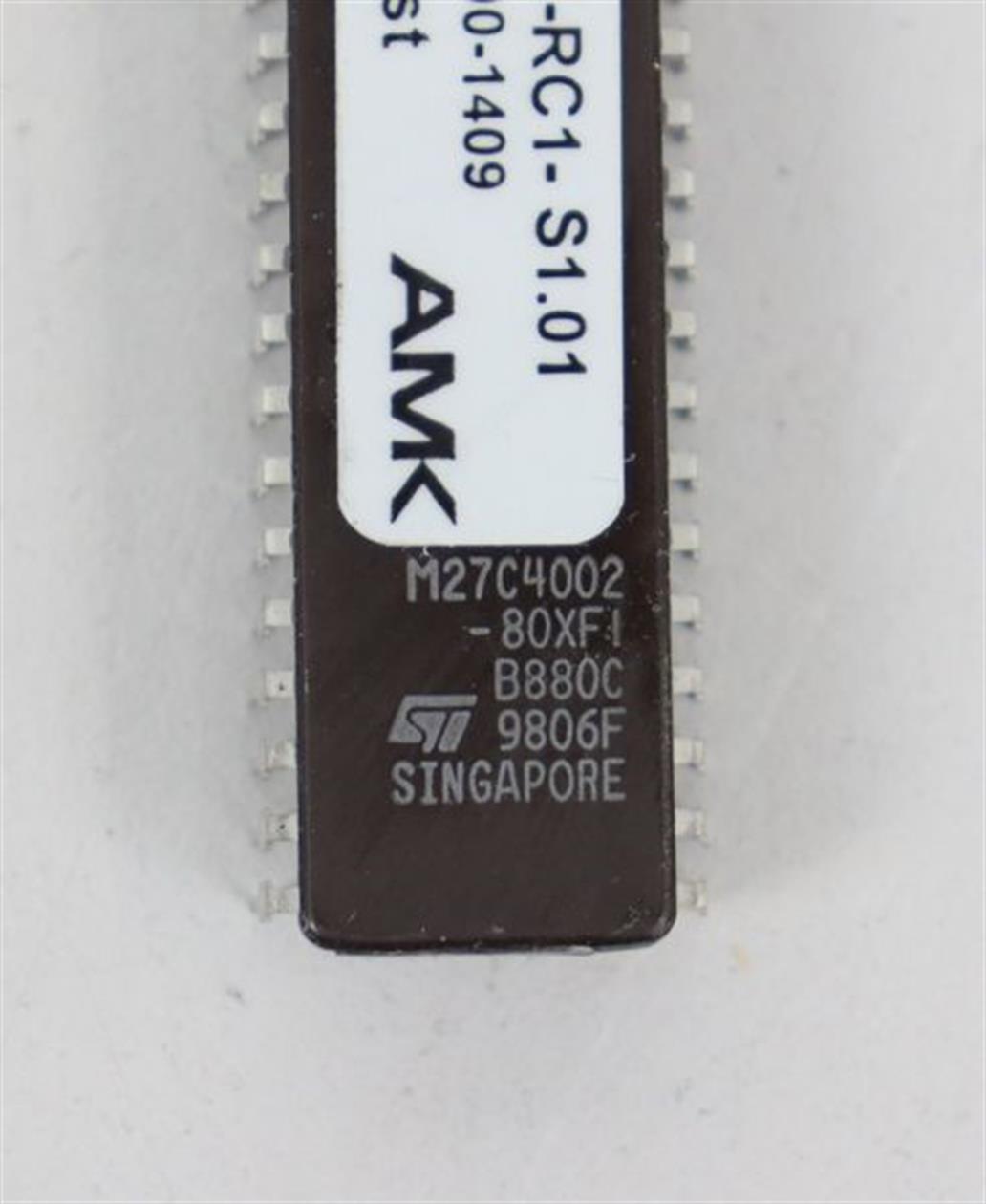 Singapore EPROM M27C4002-80XFI AZ-RC1 S1.01 3400-1409 AMK 5 Stück NEUWERTIG