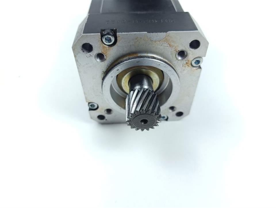 stoeber-servomotor-ed302urps060-152a-3000min1-gear-getriebe-top-zustand-79127-3.jpg