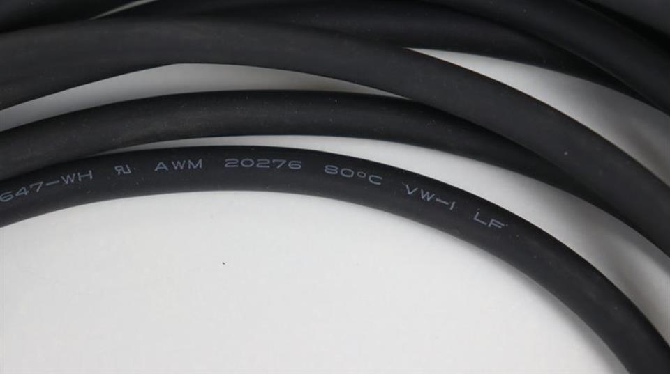 OMRON Cable E67647-WH AWM 20276 Verbindungskabel UNUSED
