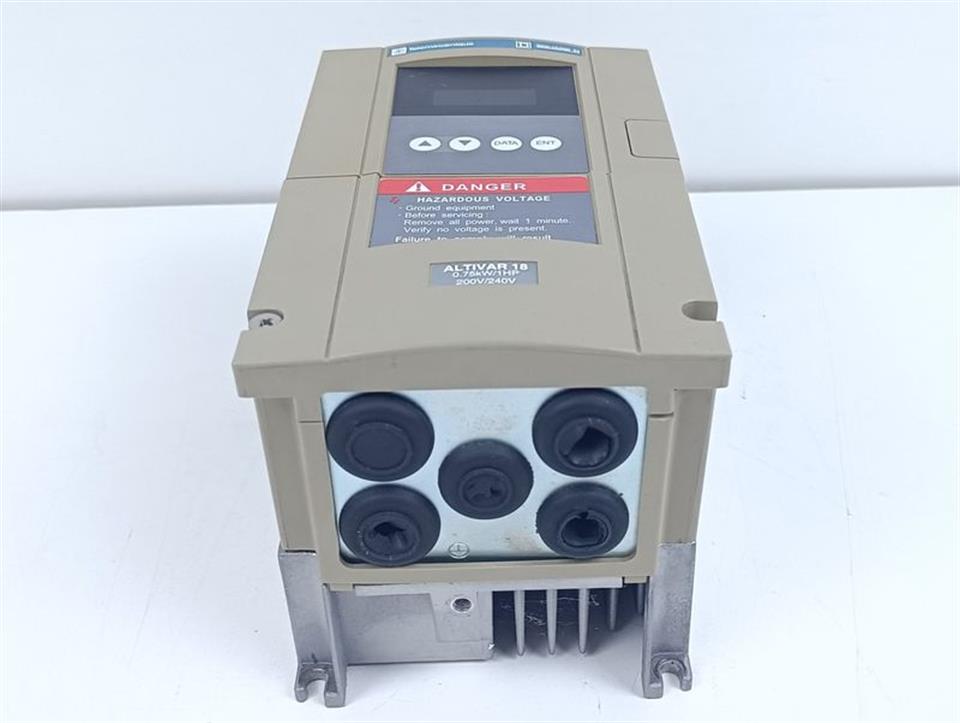 telemecanique-altivar-atv18u18m2-frequenzumrichter-075kw-230v-tested-und-top-zustand-82185-4.jpg