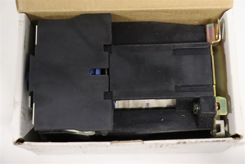 telemecanique-schuetz-contactor-lp1-d2510bd-023393-unused-und-ovp-55228-4.jpg