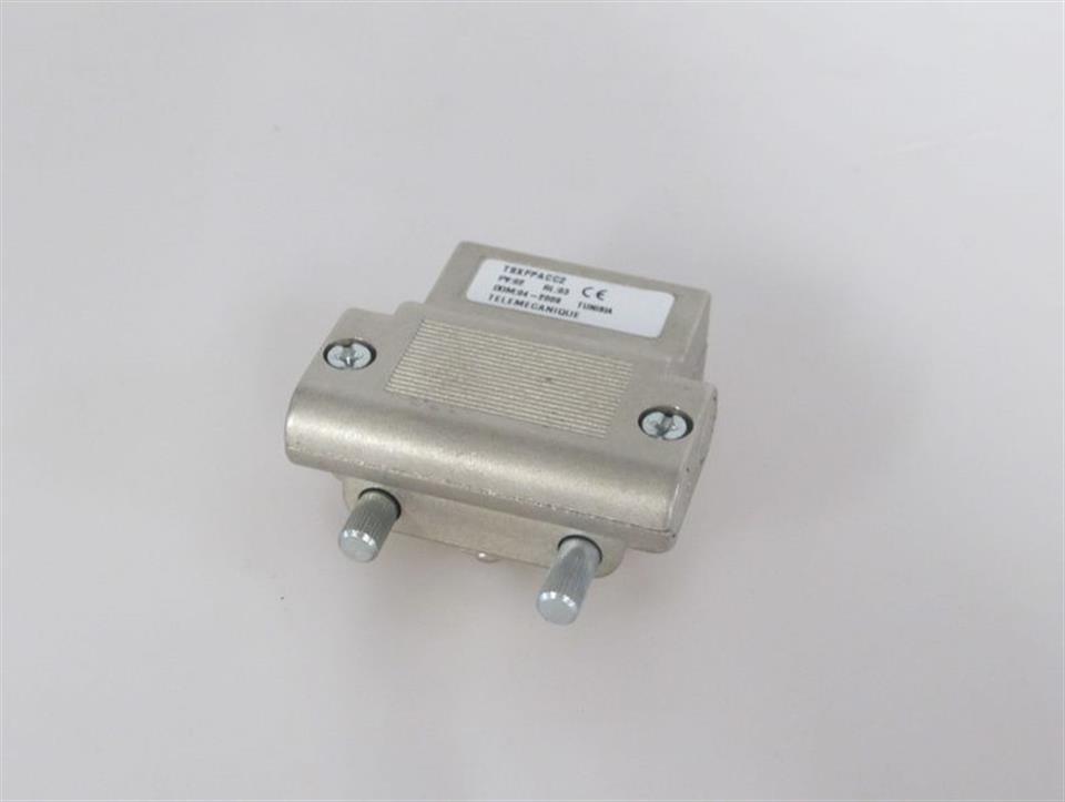 telemecanique-tsxfpacc2-pv02-rl03-dom04-2009-neuwertig-58353-2.jpg