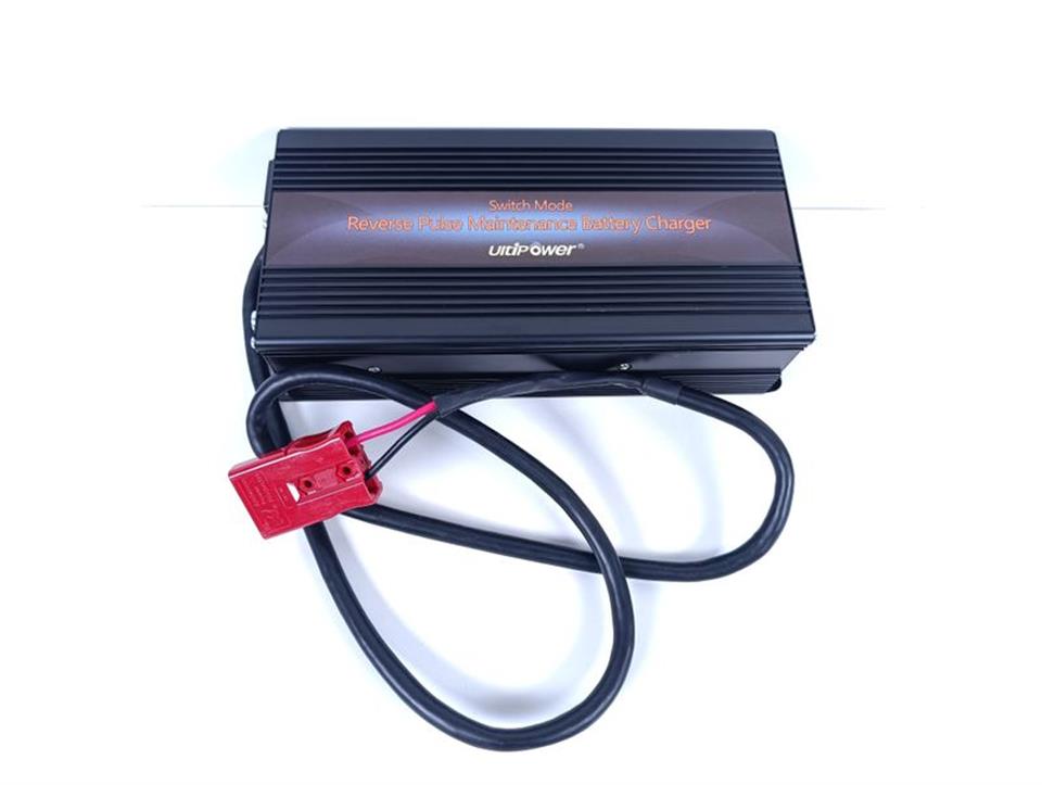 UltiPower Lead Crystal Battery Charger 220V 50Hz UNUSED & OVP