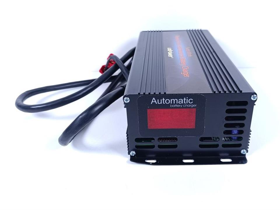 UltiPower Lead Crystal Battery Charger 220V 50Hz UNUSED & OVP