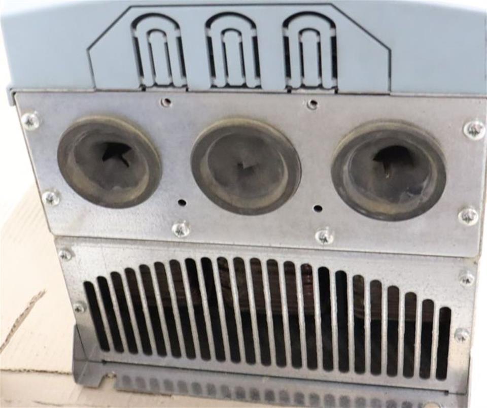 Vacon Frequenzumrichter NXS01055A2H1SSSA1A3000000 TESTED & TOP ZUSTAND