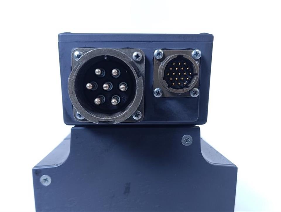 vickers-fas-k2-120-030-00-00-00-brushless-servomotor-top-zustand-83856-5.jpg