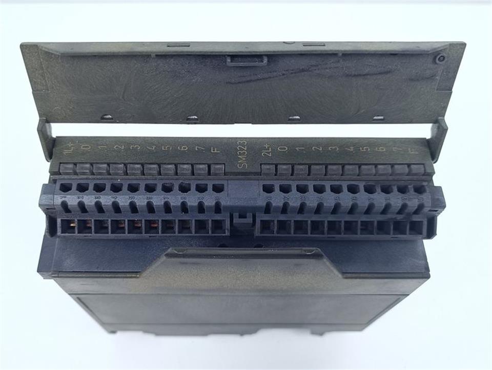 vipa-323-1bh00-sm323-dio-16xdc24v-05a-e-stand-03-top-zustand-83073-4.jpg