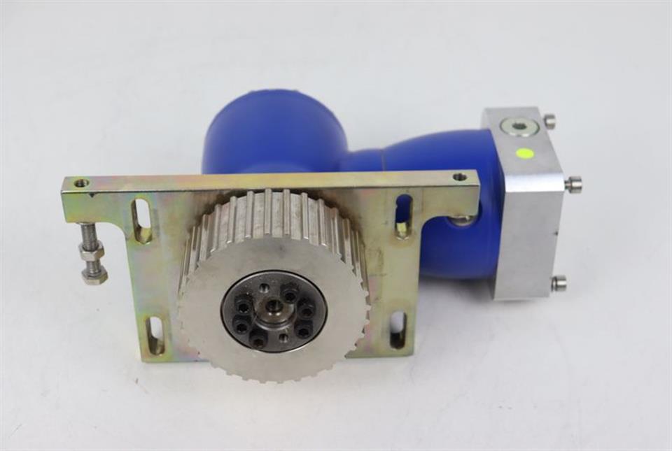 wittenstein-alpha-getriebe-sk075s-mf1-7-0e1-1k-ratio7-top-zustand-56738-2.jpg