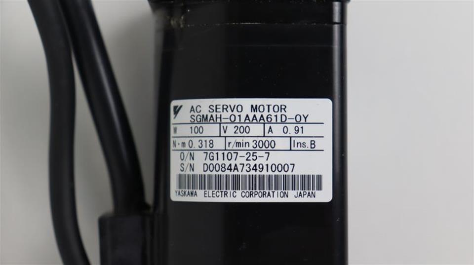yaskawa-ac-servo-motor-sgmah-01aaa61d-oy-sgmah-01aaa61d-0y-unused-und-ovp-55642-6.jpg