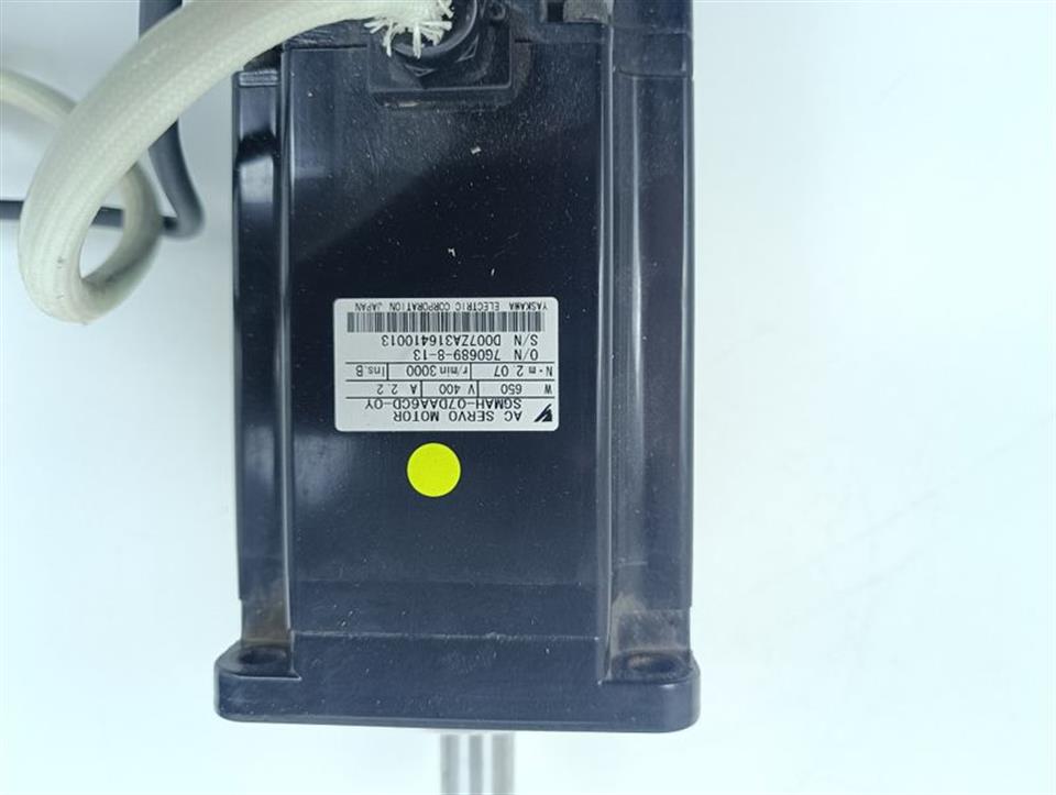yaskawa-ac-servo-motor-sgmah-07daa6cd-0y-top-zustand-63493-4.jpg