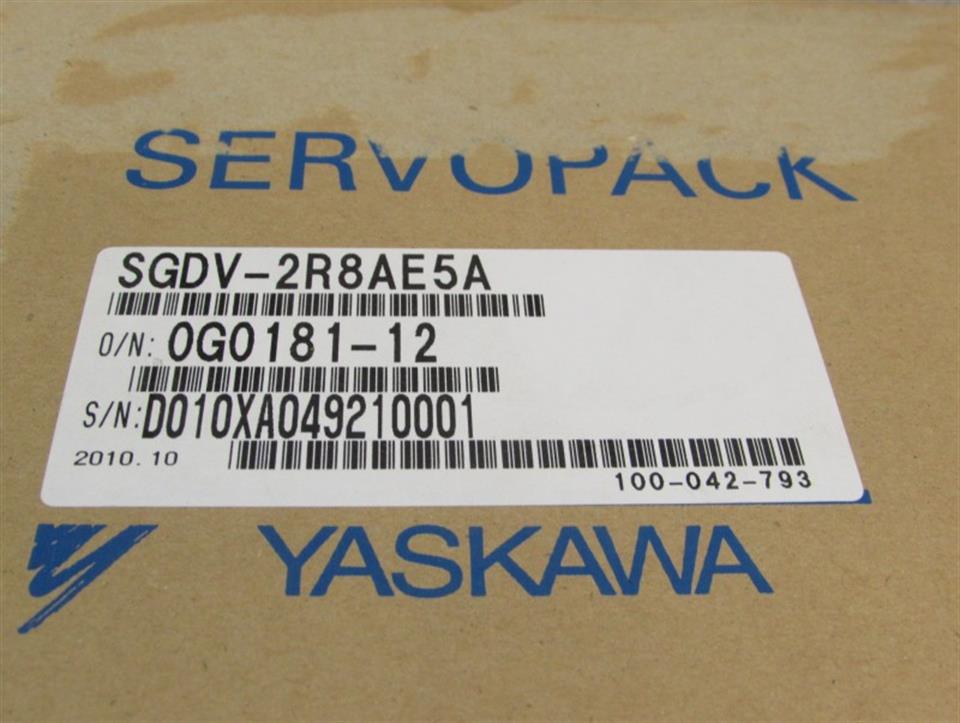 yaskawa-servo-drive-servopack-sgdv-2r8ae5a-400w-28a-230v-unbenutzt-ovp-72282-6.jpg