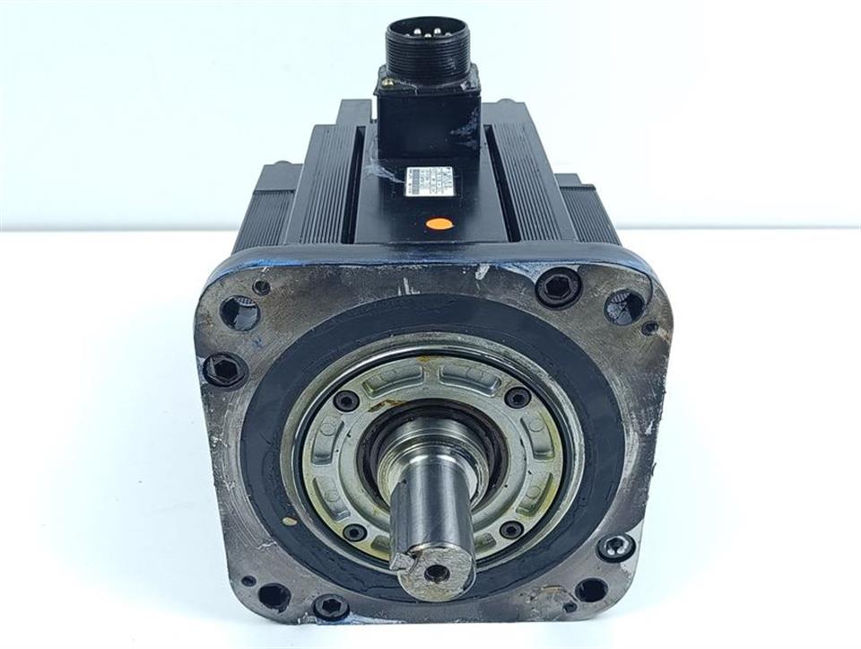 yaskawa-sgmrs-37a2a-yr11-ac-servo-motor-3700w-236a-200v-gebraucht-gut-82958-3.jpg
