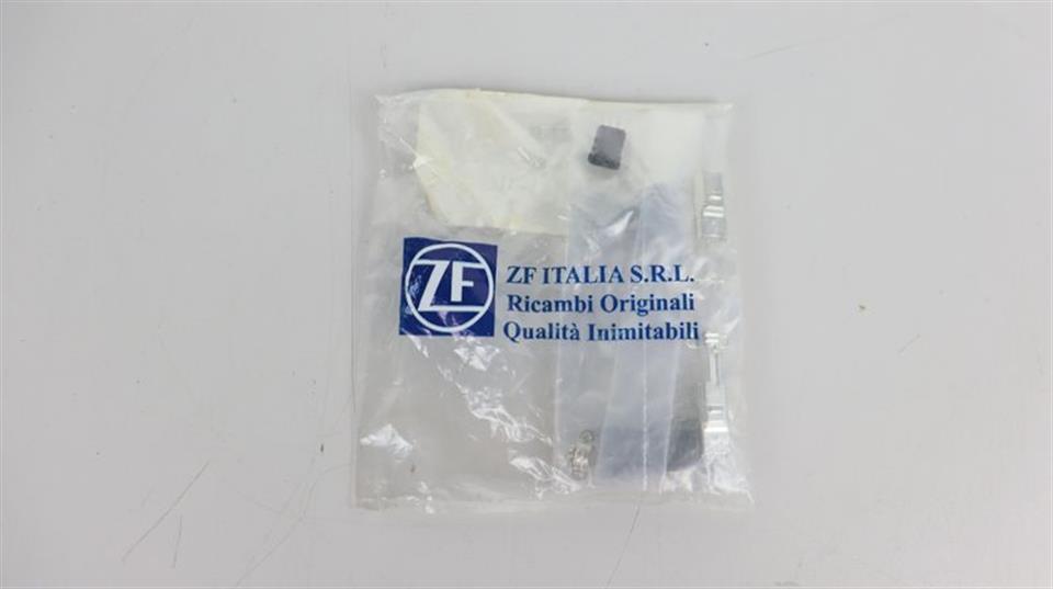 zf-italia-connector-kit-for-jzsp-cmp9-1-11-power-connector-kit-unused-ovp-sealed-60026-2.jpg